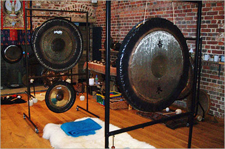 gong-sound-healing-2